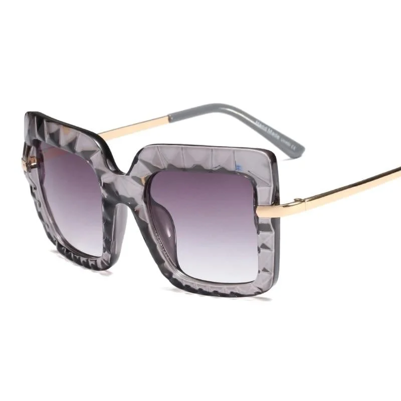 Women’s sunglasses outdoor luxe flair -Women's Oversized Square Shades Luxury Sunglasses in Hot Vintage Trends