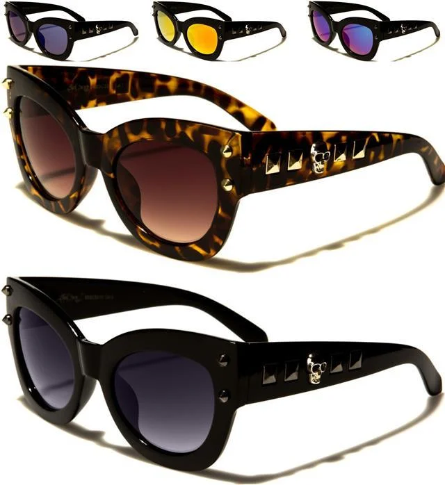 Women’s sunglasses high-end glow -Retro Cat Eye Skull Accents Sunglasses for Women