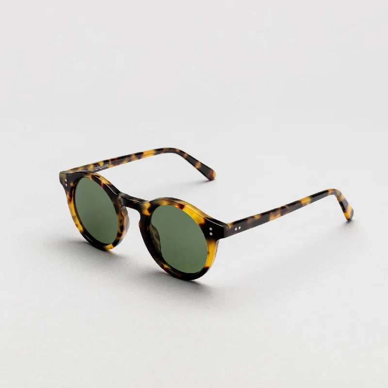 Women’s sandals sleek glow -The Spike Tortoise Sunglasses